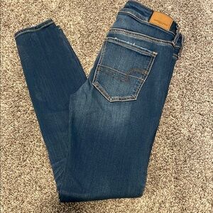 American Eagle Blue Denim Jeans super stretch size 6 Regular